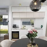 Oasis Mit Beheiztem Pool- 700 M Vom Entfernt By Interhome